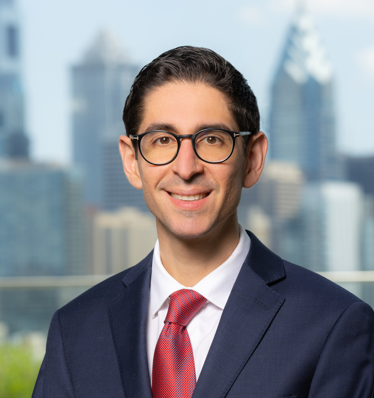 Dr. Ariel Farahi